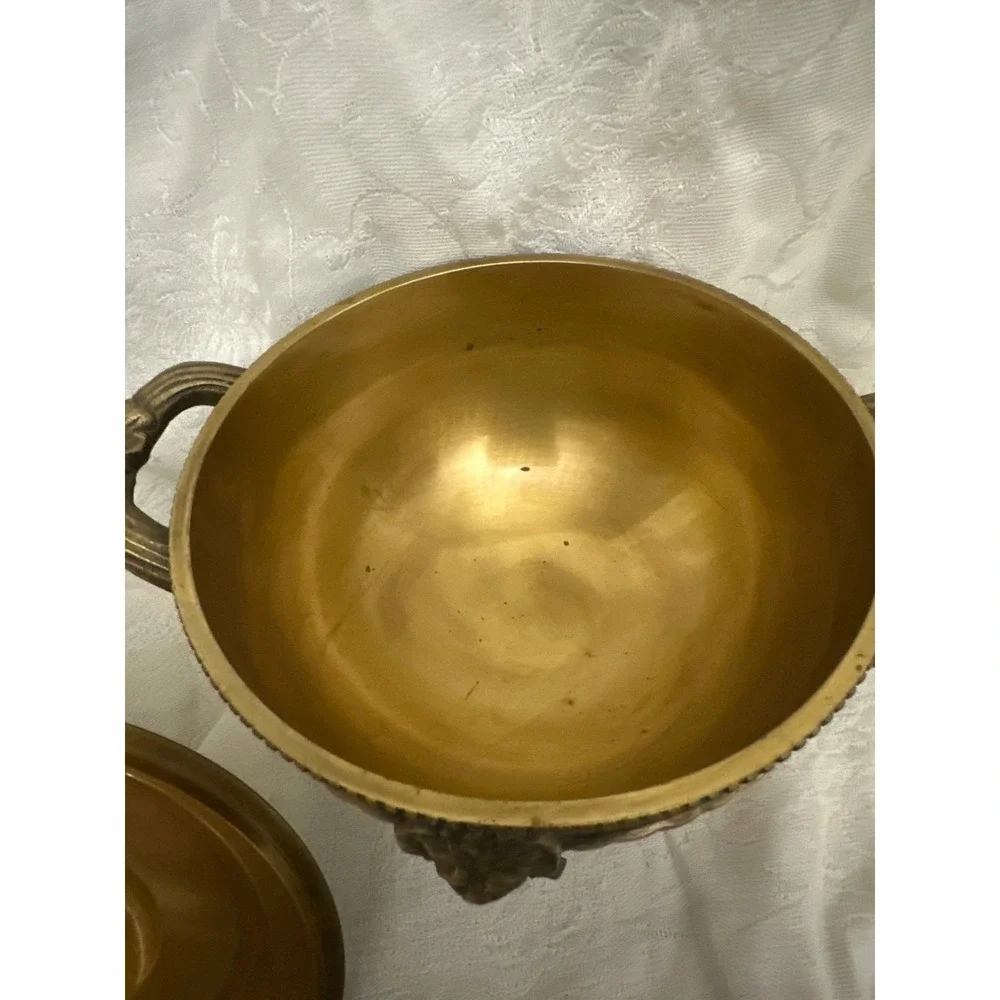 Antique Brass Lion Head Urn With Lid‎ & Handles